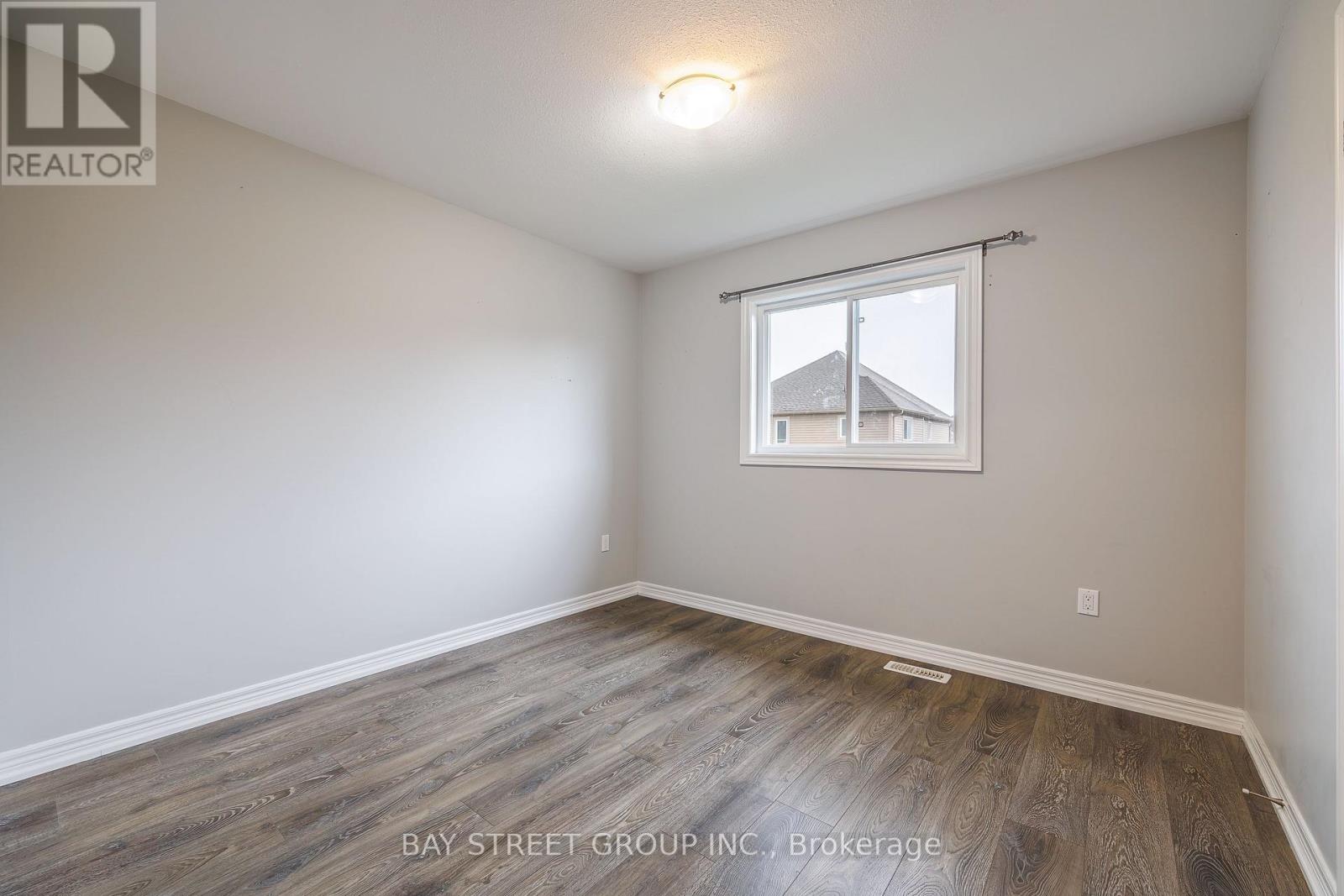 7752 Willey Street, Niagara Falls, Ontario  L2G 0H2 - Photo 13 - X13789228