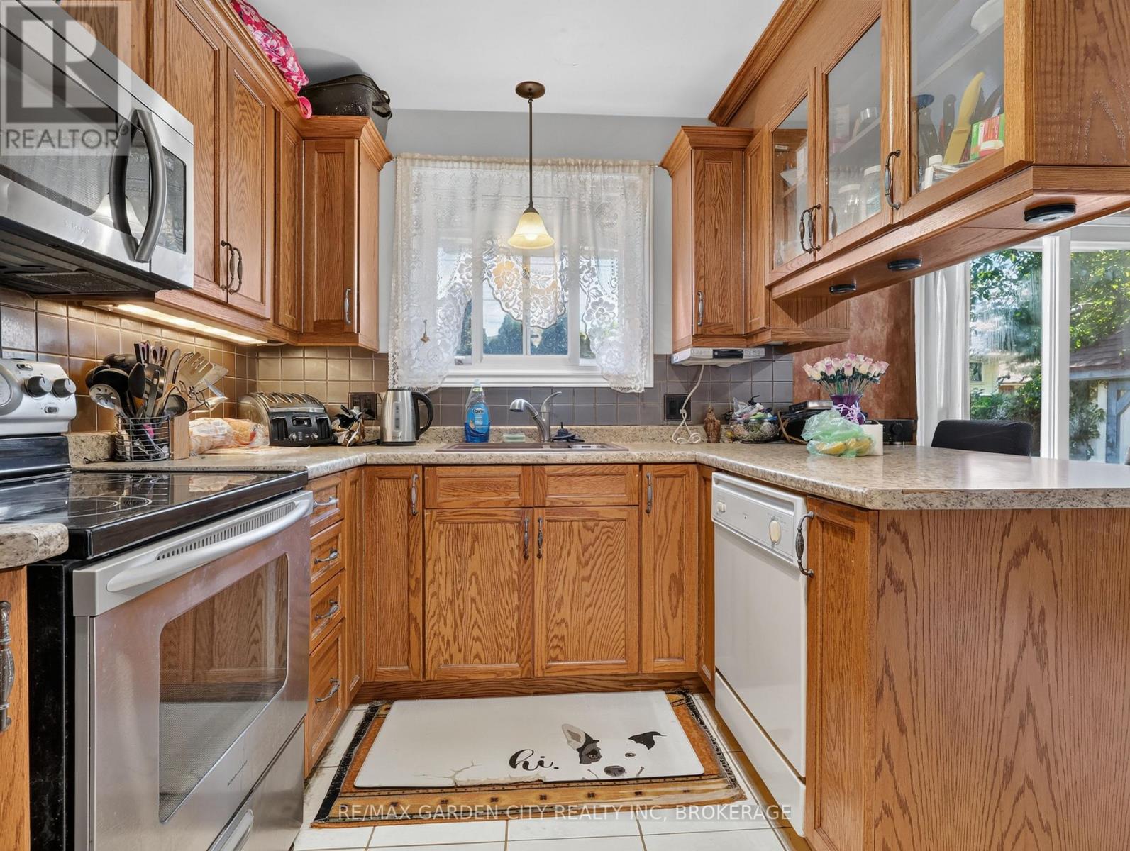 56 Burness Drive, St. Catharines, Ontario  L2P 1J5 - Photo 10 - X13789244