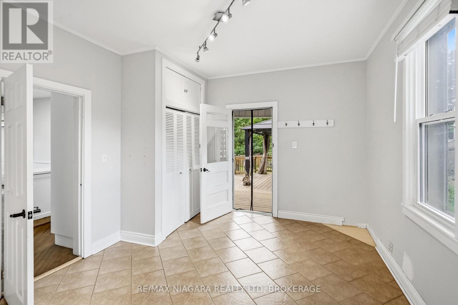 181 Chippawa Road, Port Colborne, Ontario  L3K 1T6 - Photo 17 - X13789538
