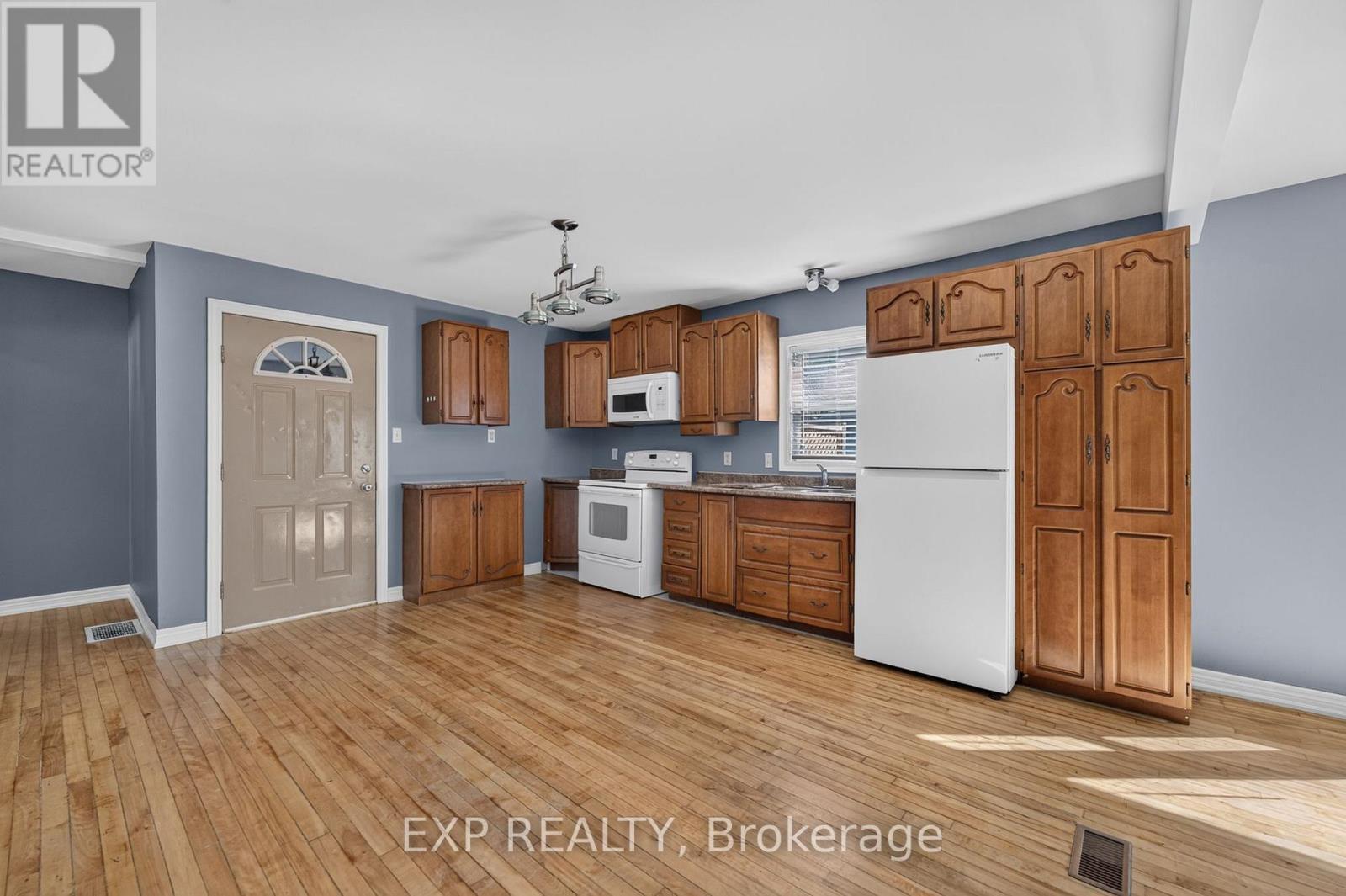 97 Deere Street, Welland, Ontario  L3B 2L7 - Photo 6 - X13789852
