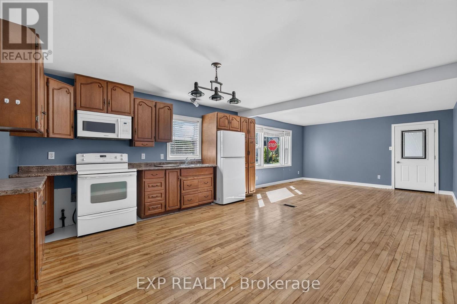 97 Deere Street, Welland, Ontario  L3B 2L7 - Photo 7 - X13789852