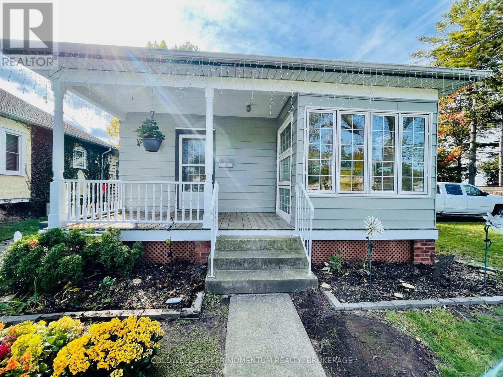 80 LAKEPORT ROAD, St. Catharines, Ontario