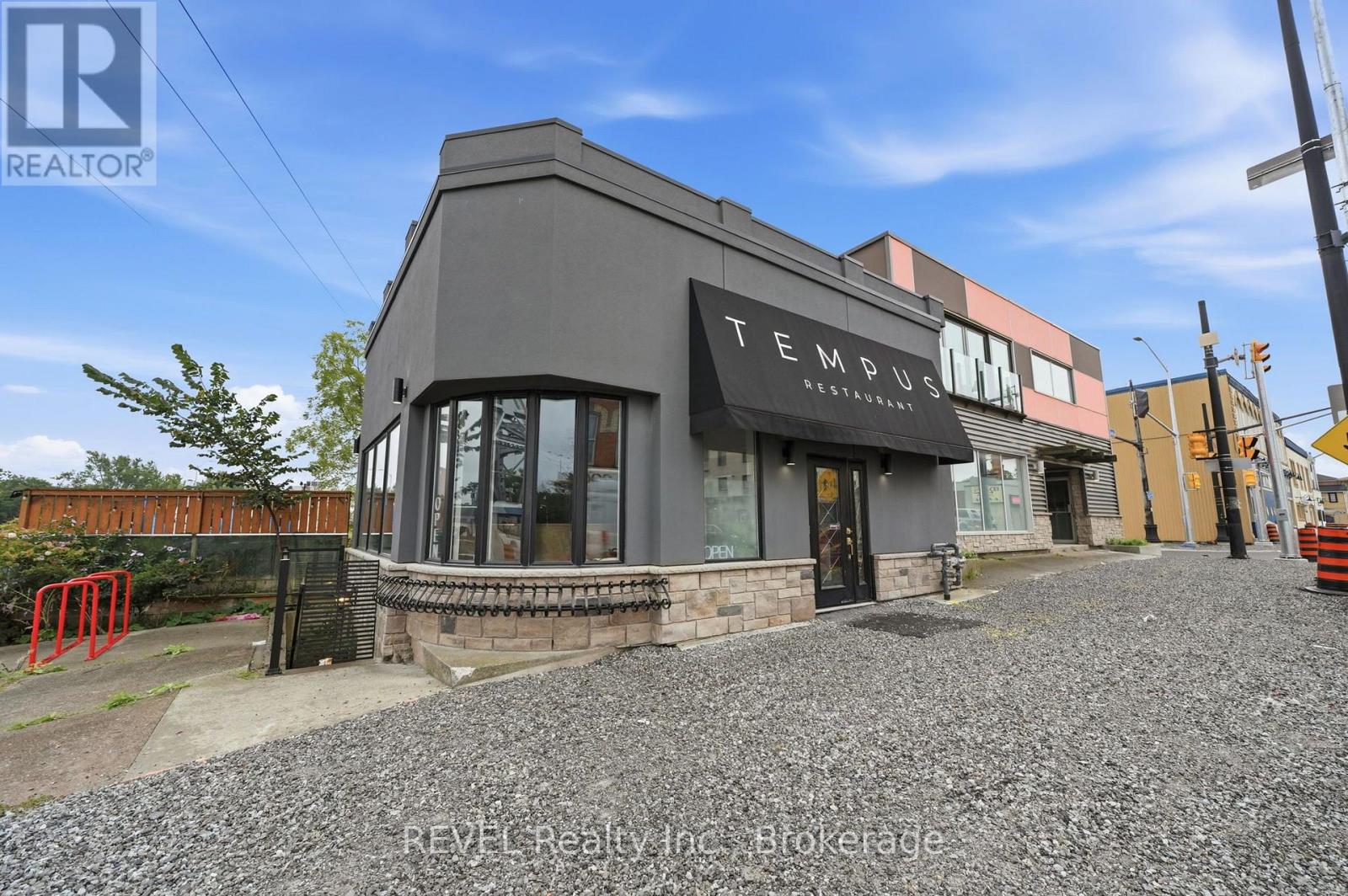 25-31 WEST MAIN STREET, Welland, Ontario