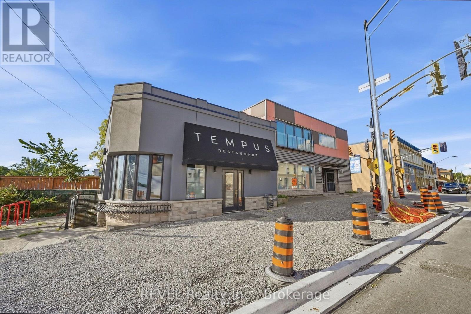 25-31 West Main Street, Welland, Ontario  L3C 4Z5 - Photo 2 - X13790380