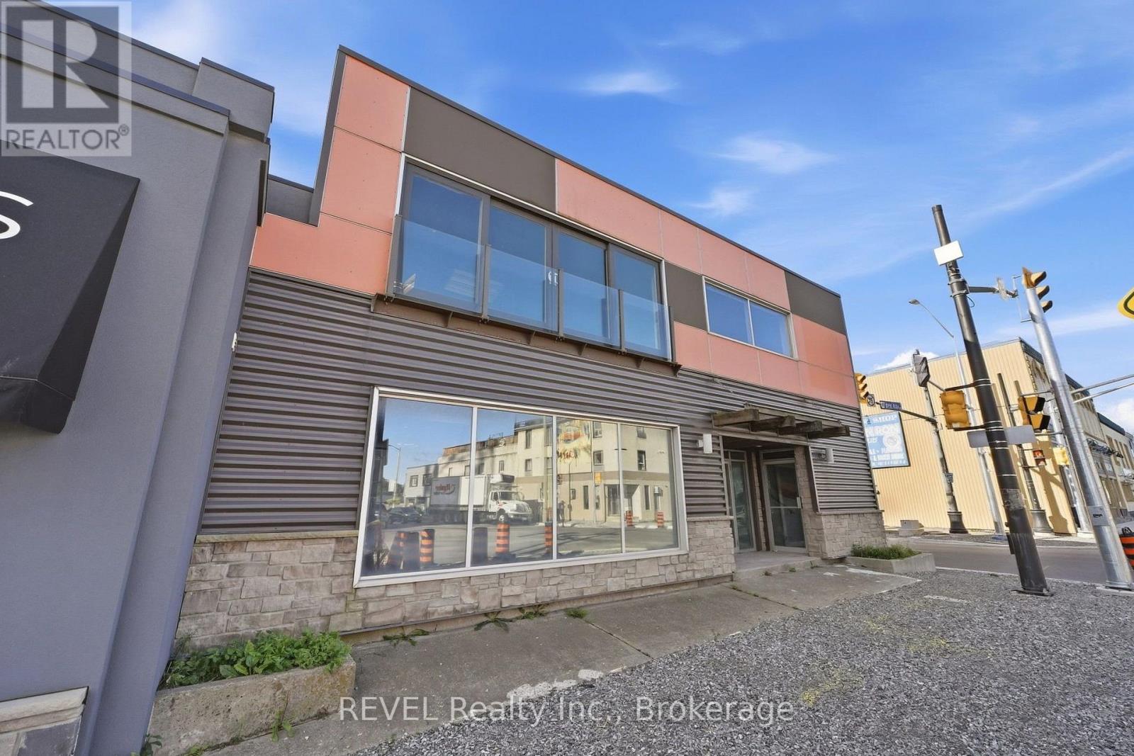 25-31 West Main Street, Welland, Ontario  L3C 4Z5 - Photo 4 - X13790380