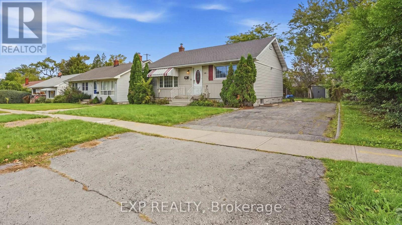123 JACOBSON AVENUE, St. Catharines, Ontario