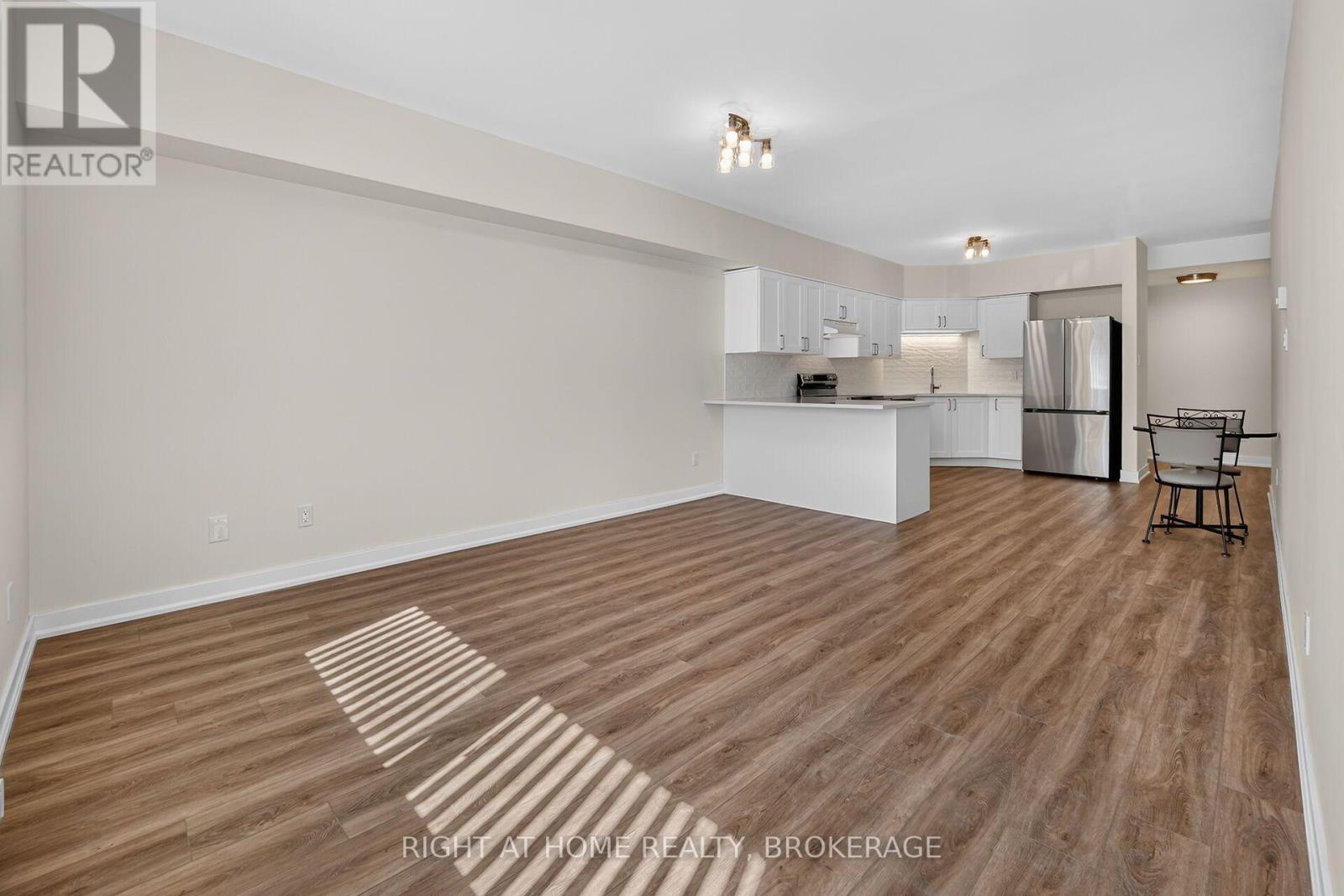 108 - 3364 Montrose Road, Niagara Falls, Ontario  L2H 0J8 - Photo 11 - X13792422