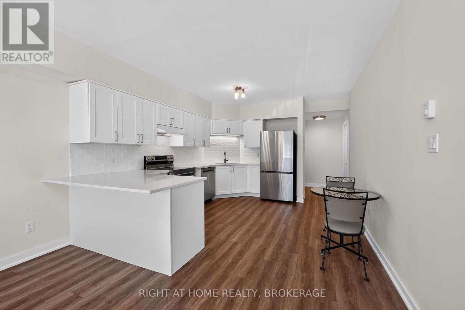108 - 3364 Montrose Road, Niagara Falls, Ontario  L2H 0J8 - Photo 4 - X13792422