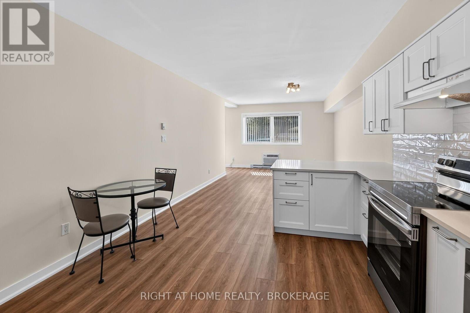 108 - 3364 Montrose Road, Niagara Falls, Ontario  L2H 0J8 - Photo 8 - X13792422
