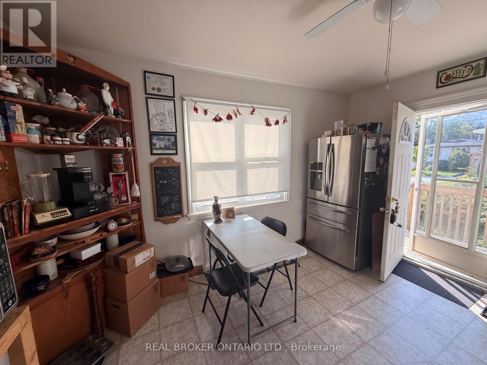 4 Conlon Crescent, Thorold, Ontario  L2V 2M7 - Photo 5 - X13793146