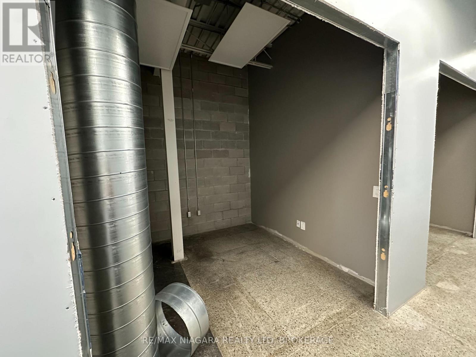 5 - 601 Southworth Street S, Welland, Ontario  L3B 2A2 - Photo 6 - X13793182