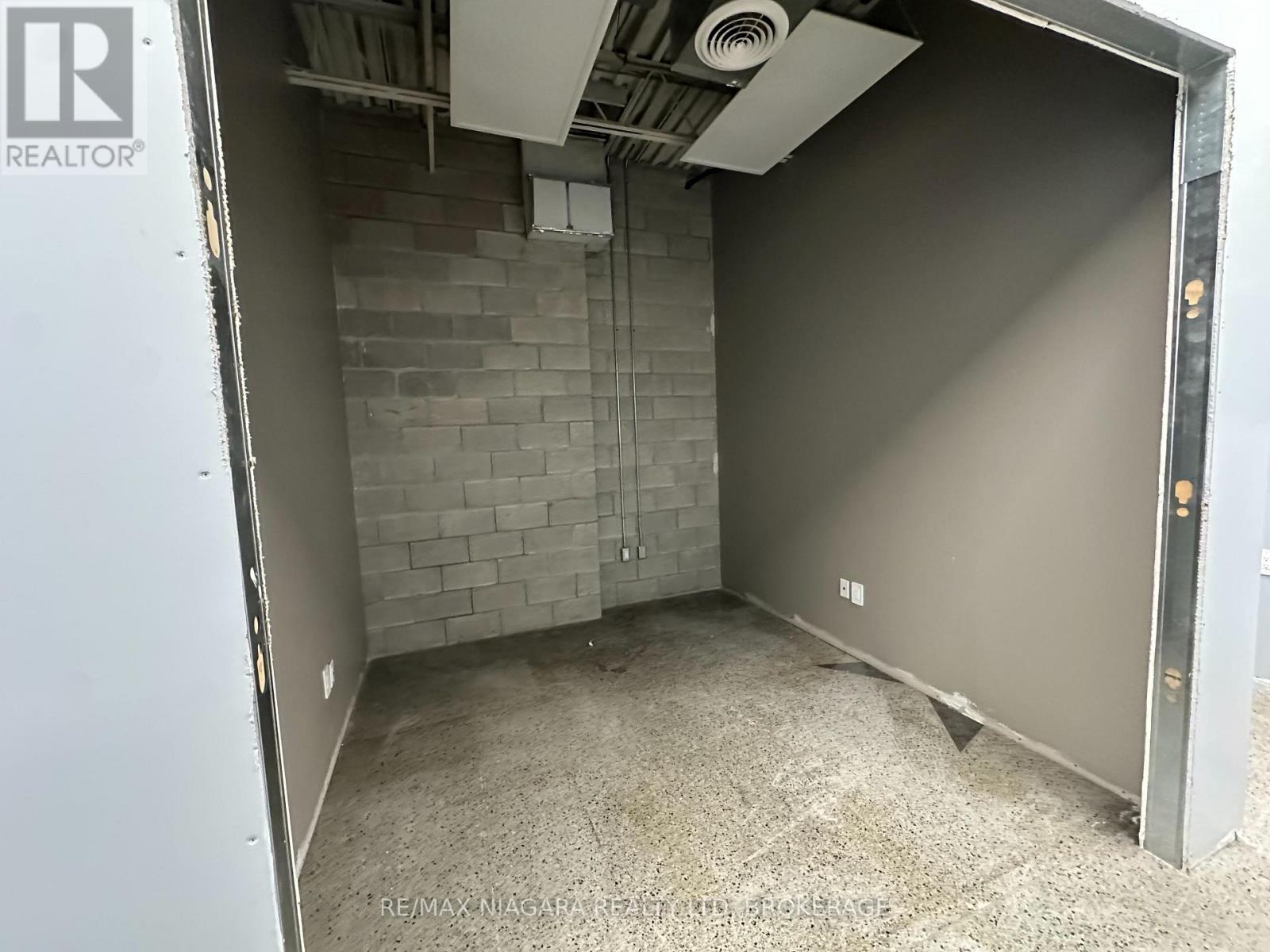 5 - 601 Southworth Street S, Welland, Ontario  L3B 2A2 - Photo 7 - X13793182