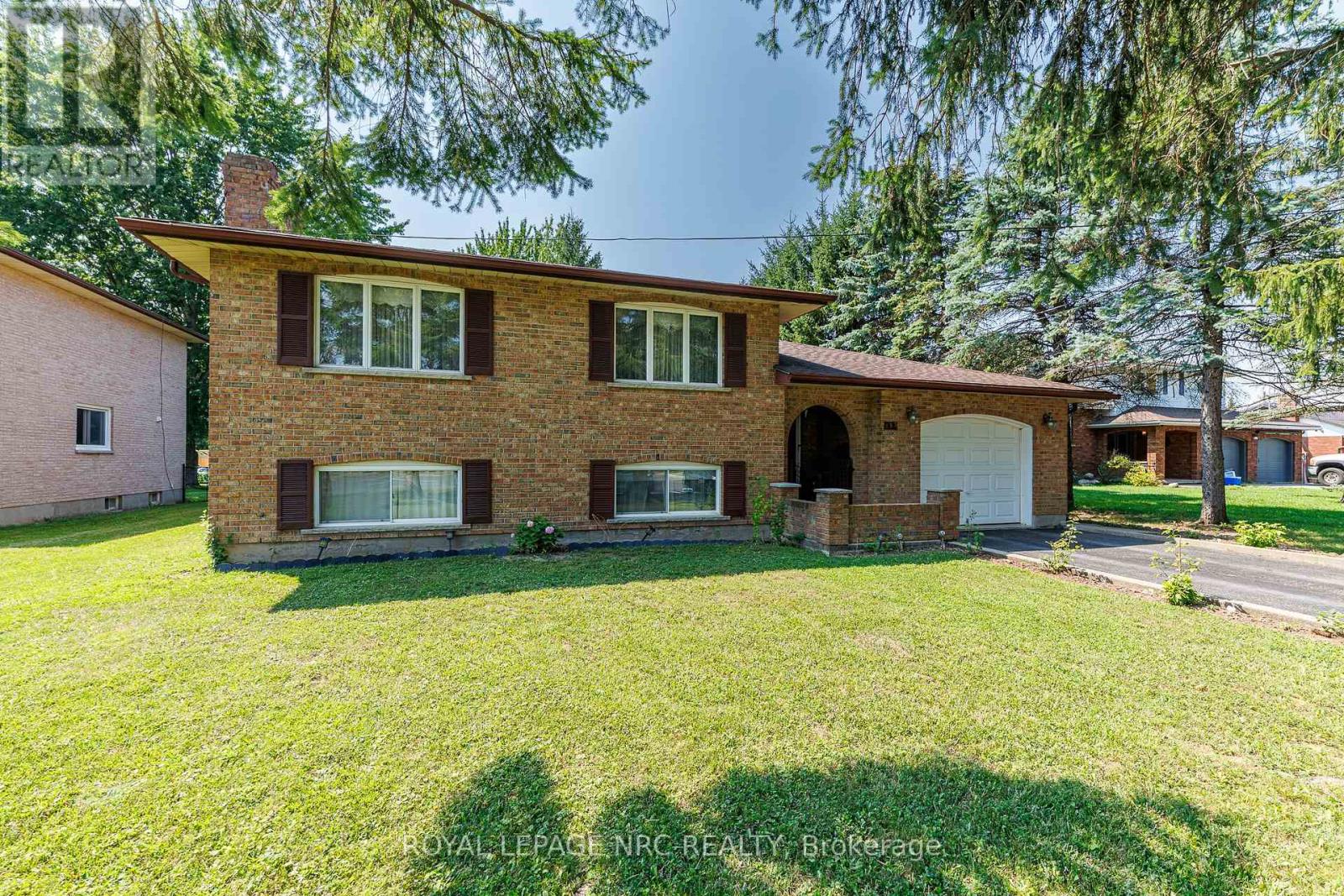233 West Side Road, Port Colborne, Ontario  L3K 5L1 - Photo 2 - X13793250
