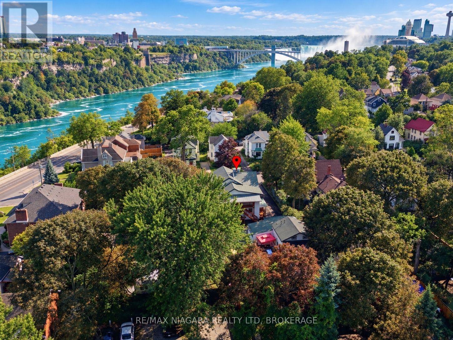 4291 SIMCOE STREET, Niagara Falls, Ontario