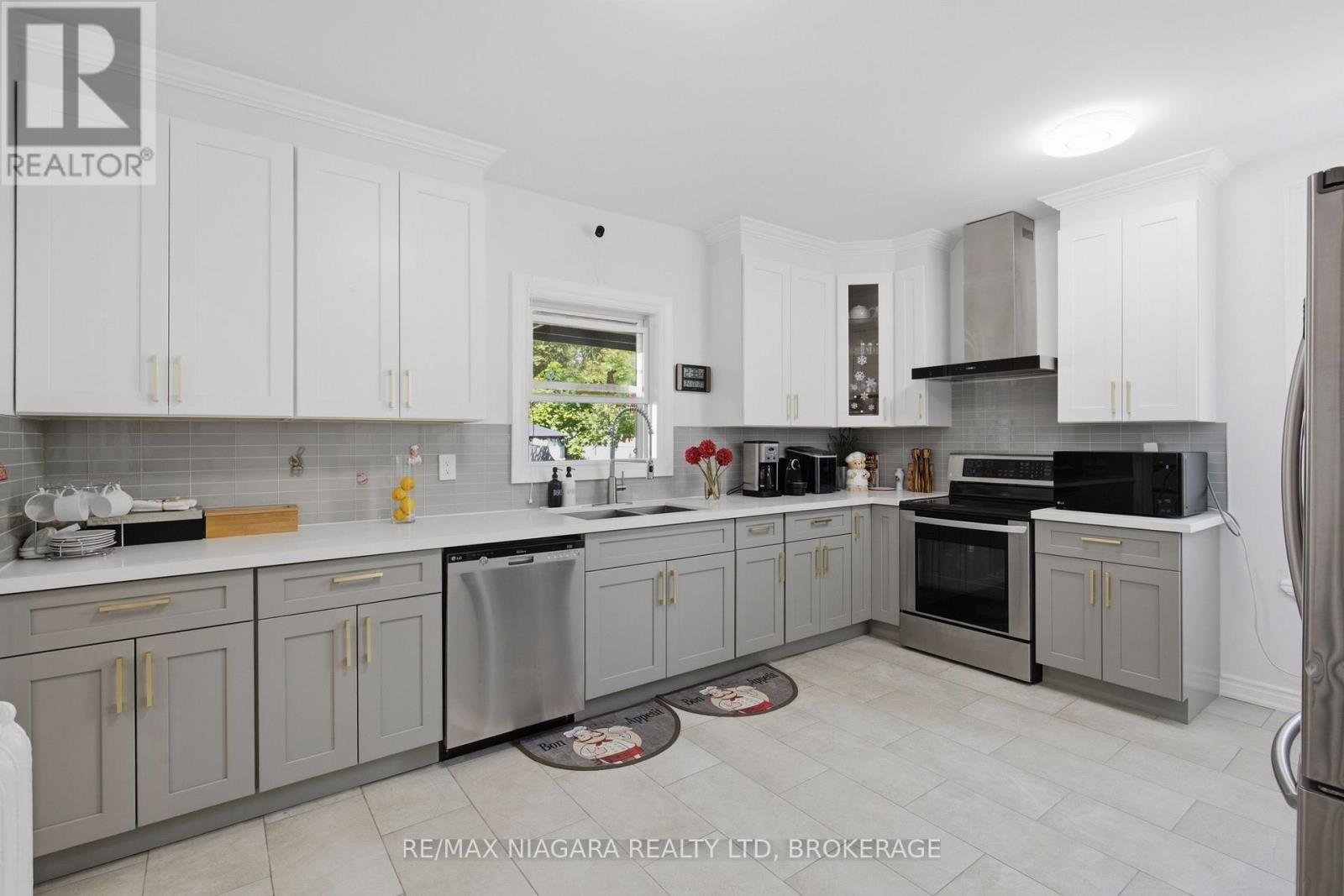 4291 Simcoe Street, Niagara Falls, Ontario  L2E 1T5 - Photo 11 - X13793358