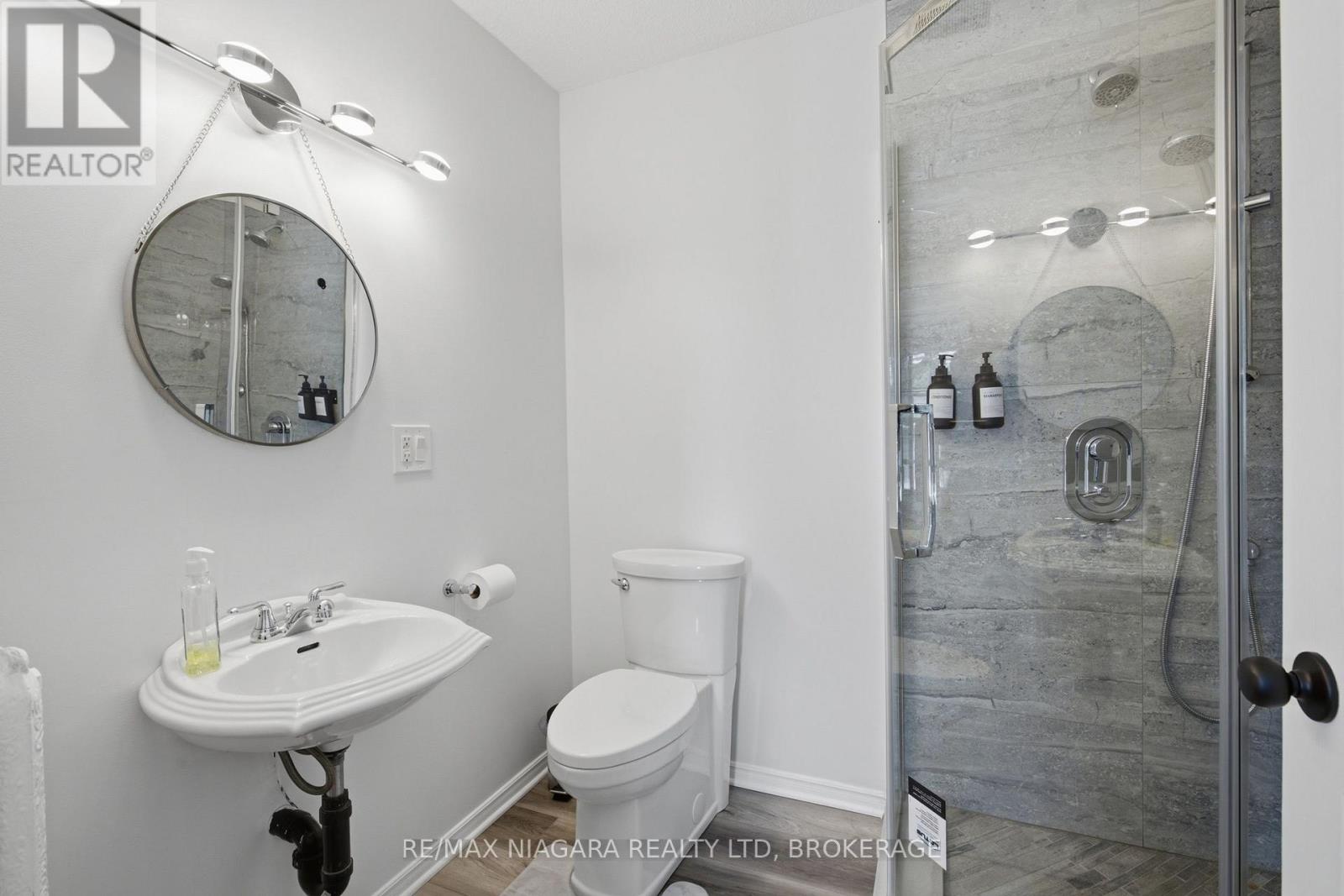 4291 Simcoe Street, Niagara Falls, Ontario  L2E 1T5 - Photo 30 - X13793358