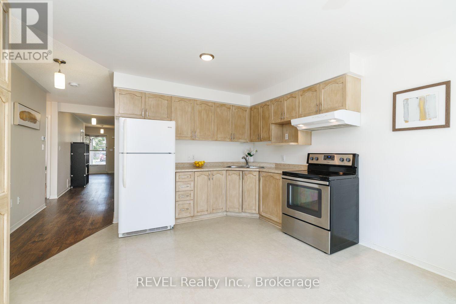 4 Saddler Street, Pelham, Ontario  L3E 0N8 - Photo 13 - X13793424