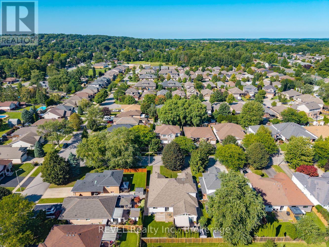 4 Saddler Street, Pelham, Ontario  L3E 0N8 - Photo 37 - X13793424