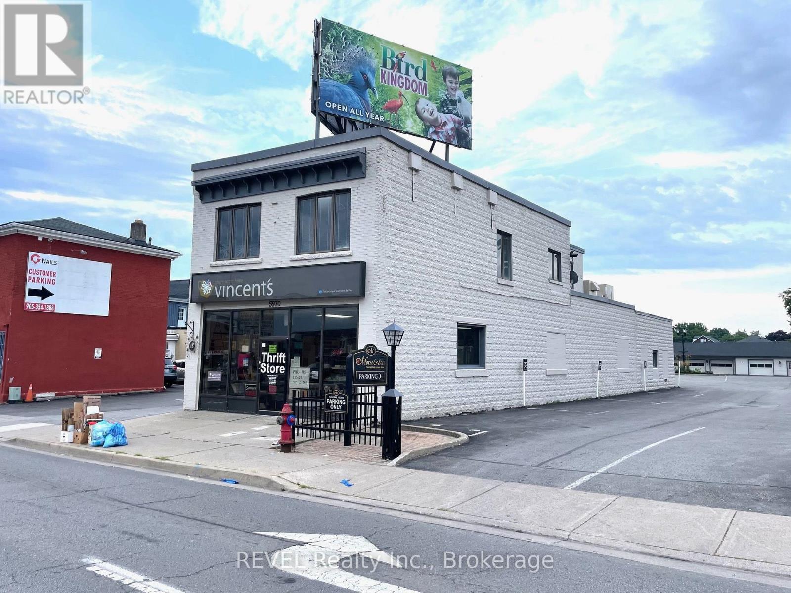 5970 Lundys Lane, Niagara Falls, Ontario  L2G 5Z7 - Photo 3 - X13793910