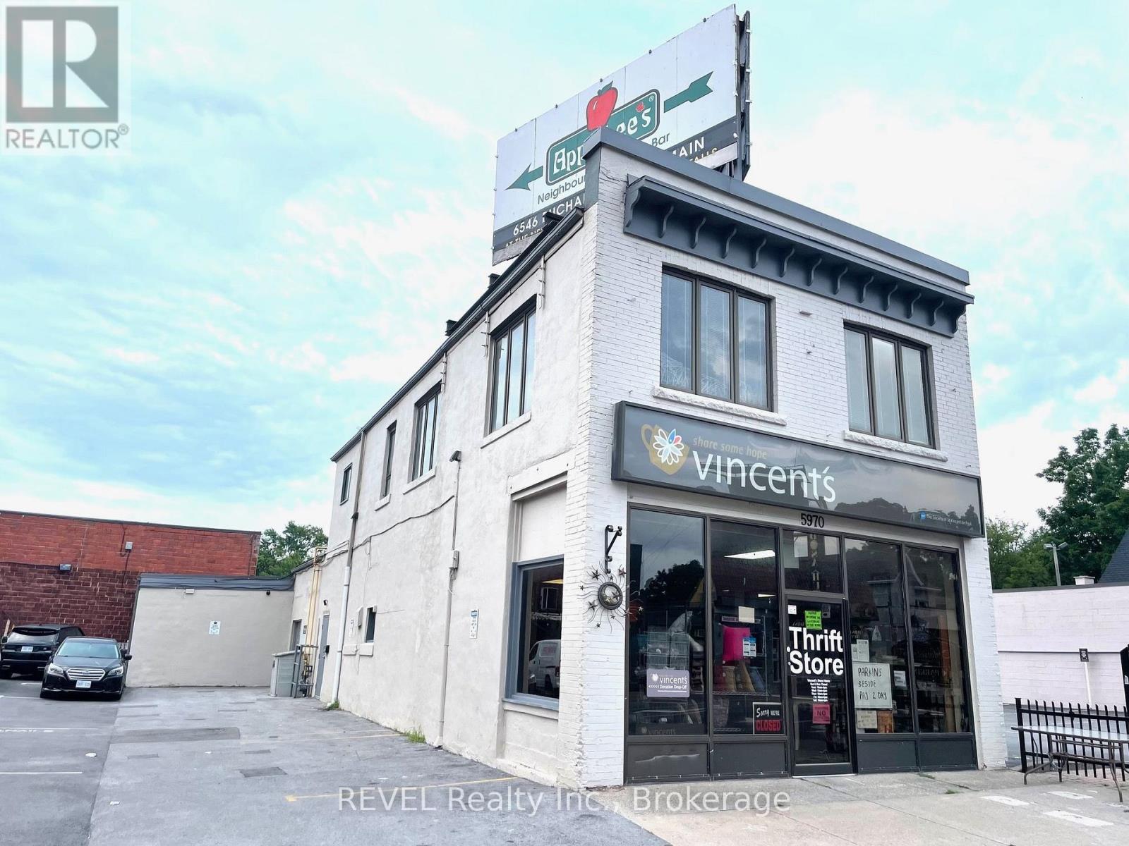 5970 Lundys Lane, Niagara Falls, Ontario  L2G 5Z7 - Photo 4 - X13793910