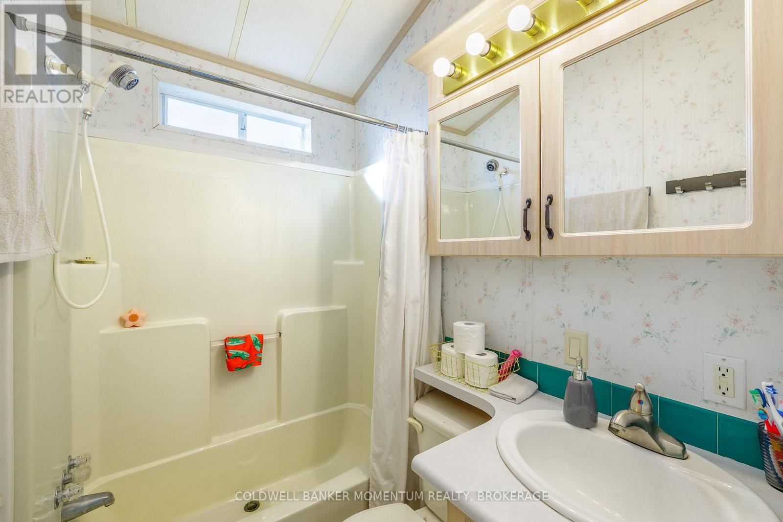 151 Quarry View, Port Colborne, Ontario  L0S 1R0 - Photo 14 - X13793958