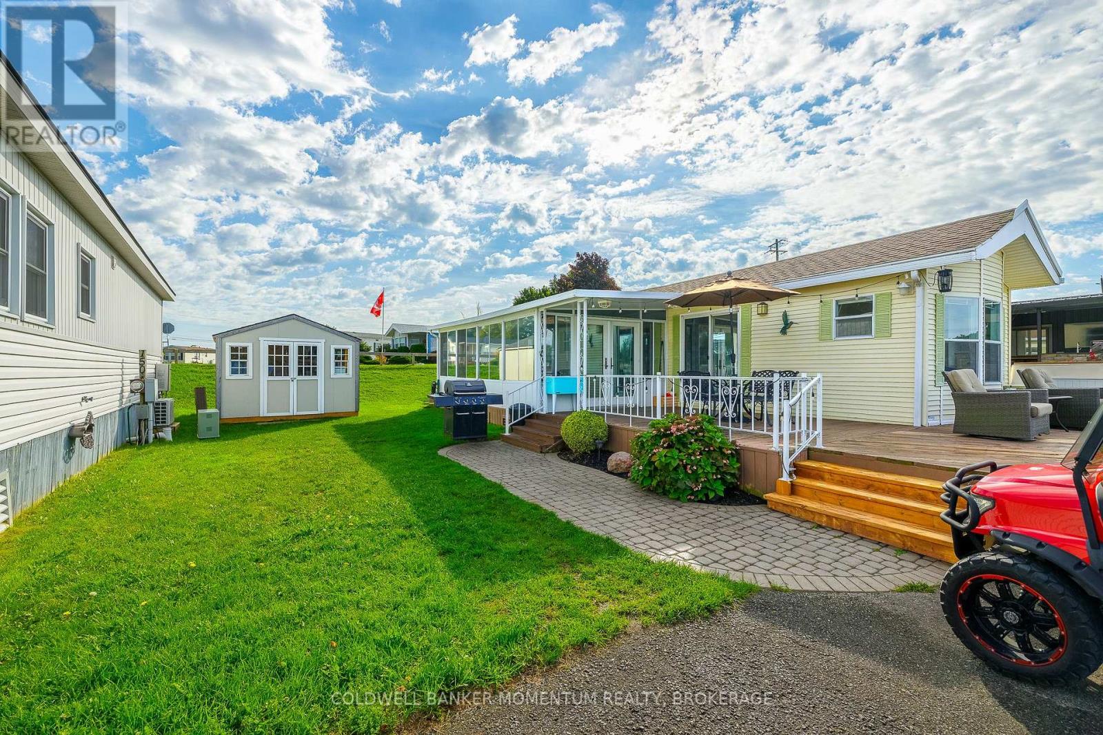 151 Quarry View, Port Colborne, Ontario  L0S 1R0 - Photo 2 - X13793958