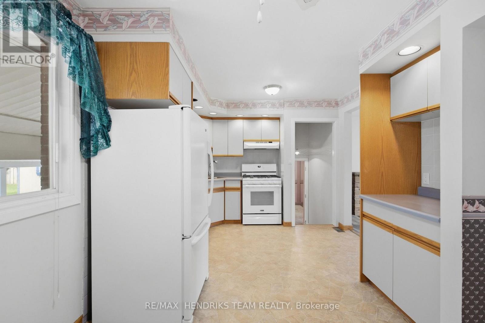 6 Glengrove Circle, St. Catharines, Ontario  L2T 2Y9 - Photo 17 - X13794210
