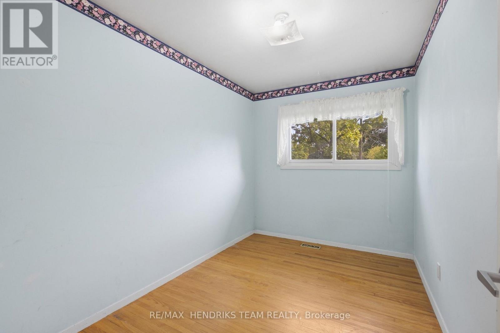 6 Glengrove Circle, St. Catharines, Ontario  L2T 2Y9 - Photo 23 - X13794210