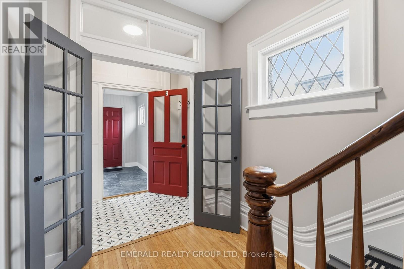 UPPER - 7 ORMOND STREET S, Thorold, Ontario