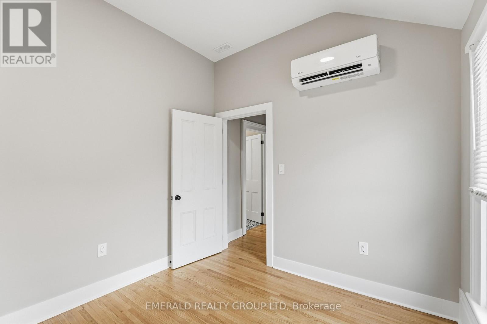Upper - 7 Ormond Street S, Thorold, Ontario  L2V 1Y2 - Photo 12 - X13794346