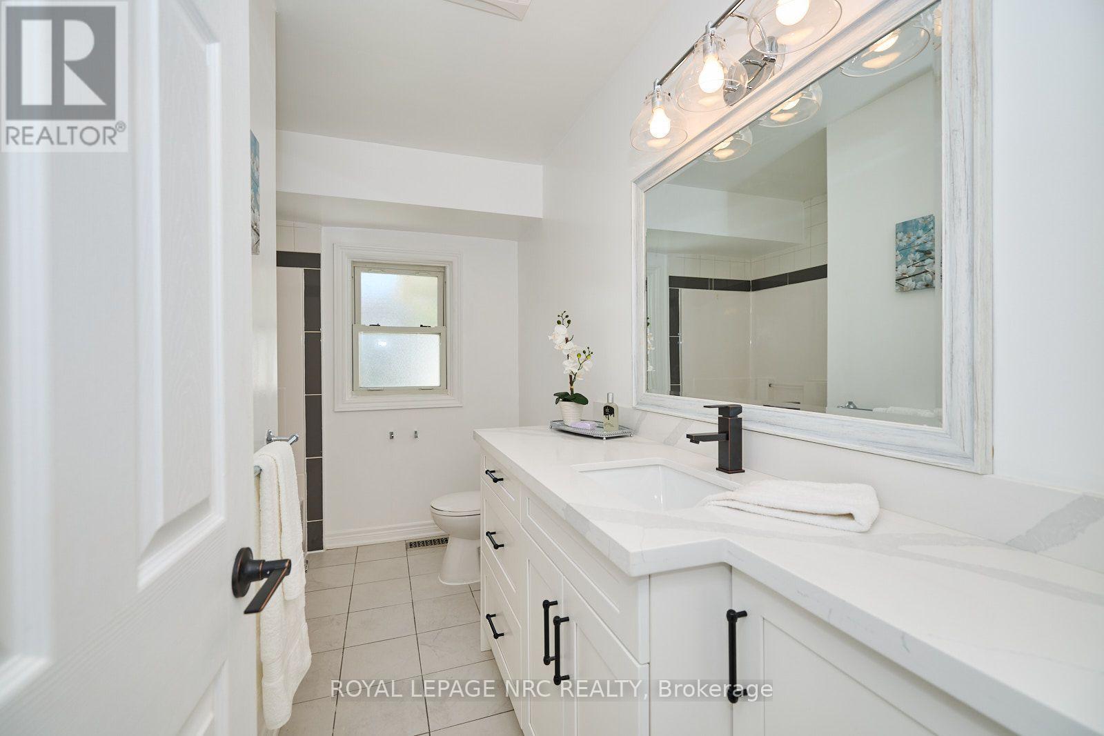 36 Valerie Drive, St. Catharines, Ontario  L2T 3G5 - Photo 20 - X13794358