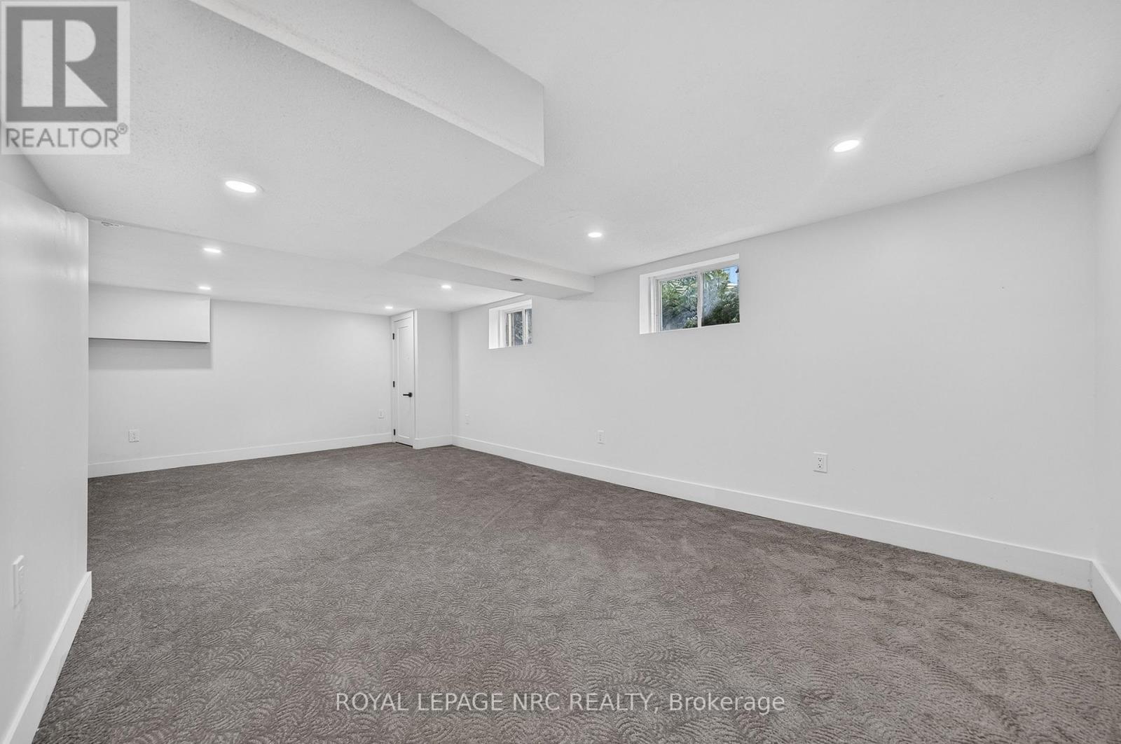 12 Admiral Road, St. Catharines, Ontario  L2P 1G5 - Photo 34 - X13794458