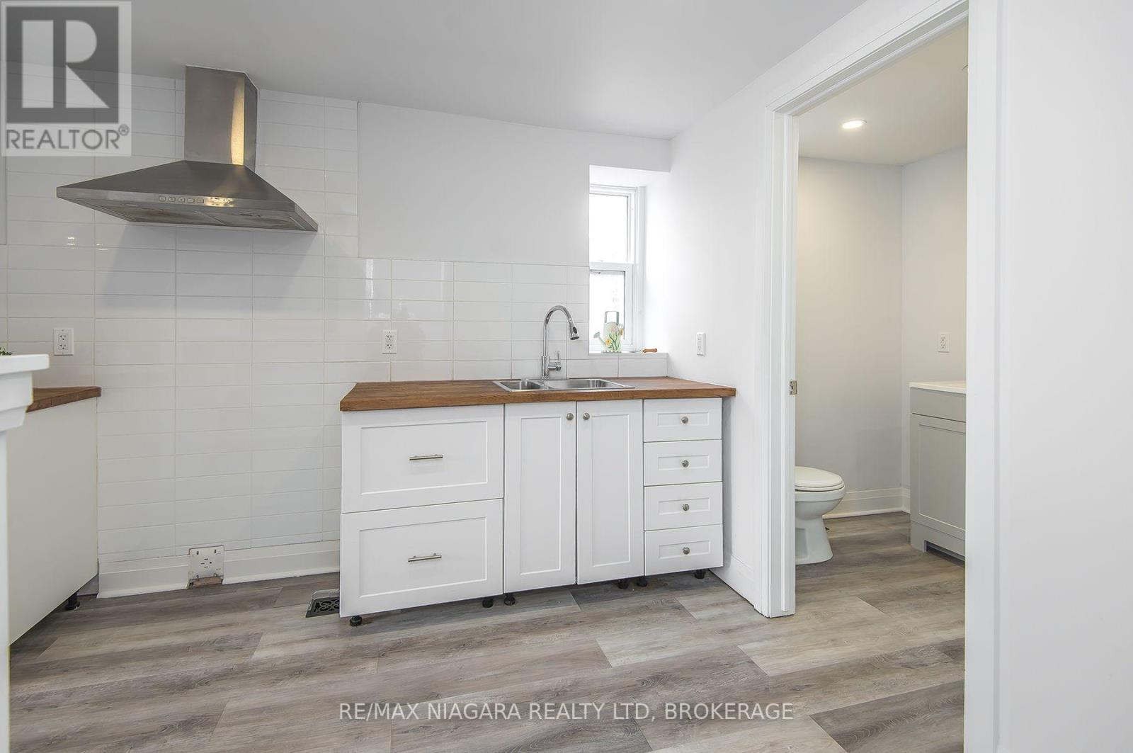 120 Main Street W, Port Colborne, Ontario  L3K 3V2 - Photo 7 - X13794530