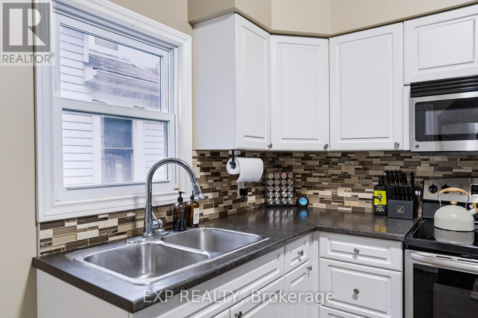 172 Lake Street, St. Catharines, Ontario  L2R 5Y9 - Photo 12 - X13794704