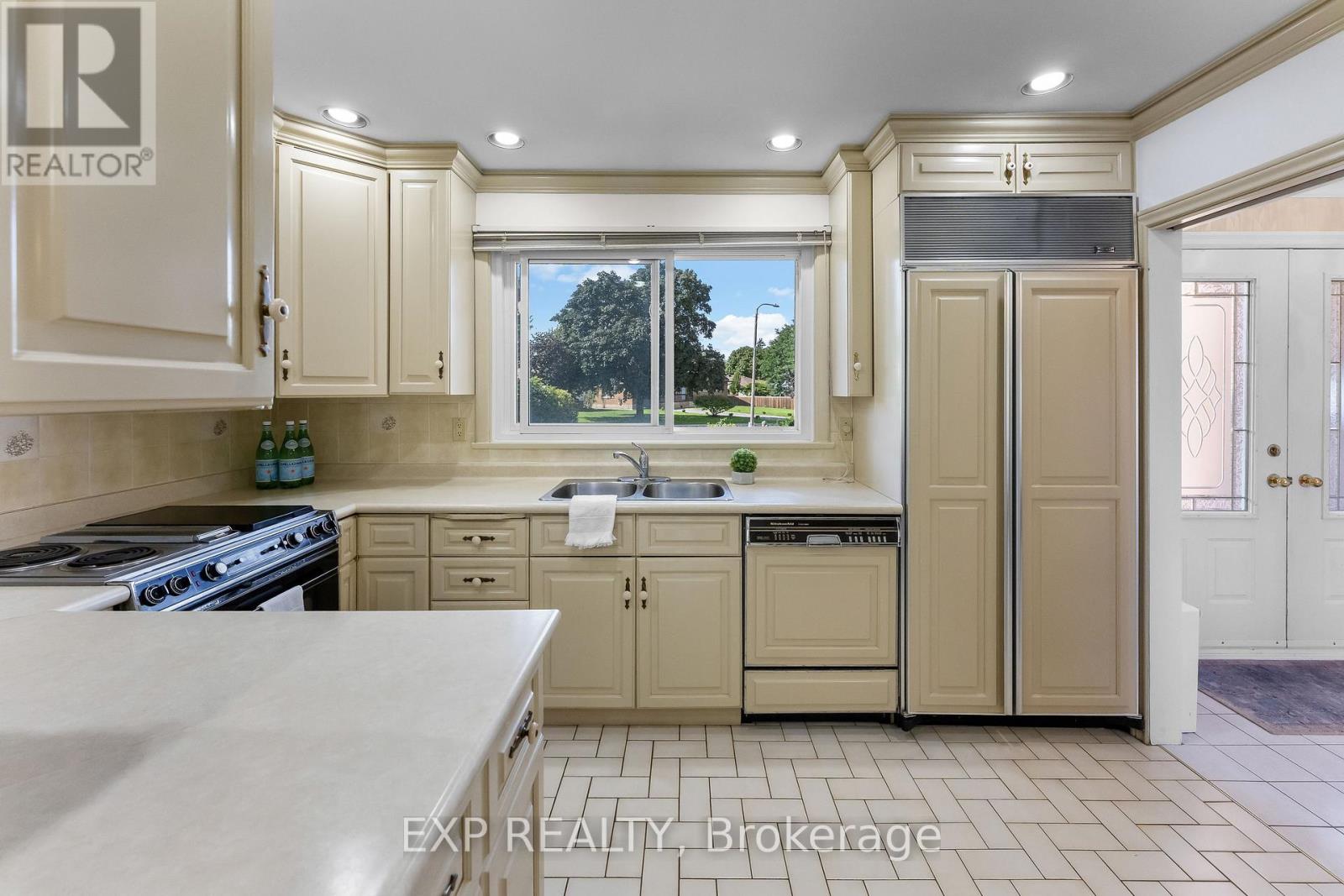 3546 Eton Crescent, Niagara Falls, Ontario  L2J 3B5 - Photo 20 - X13794956