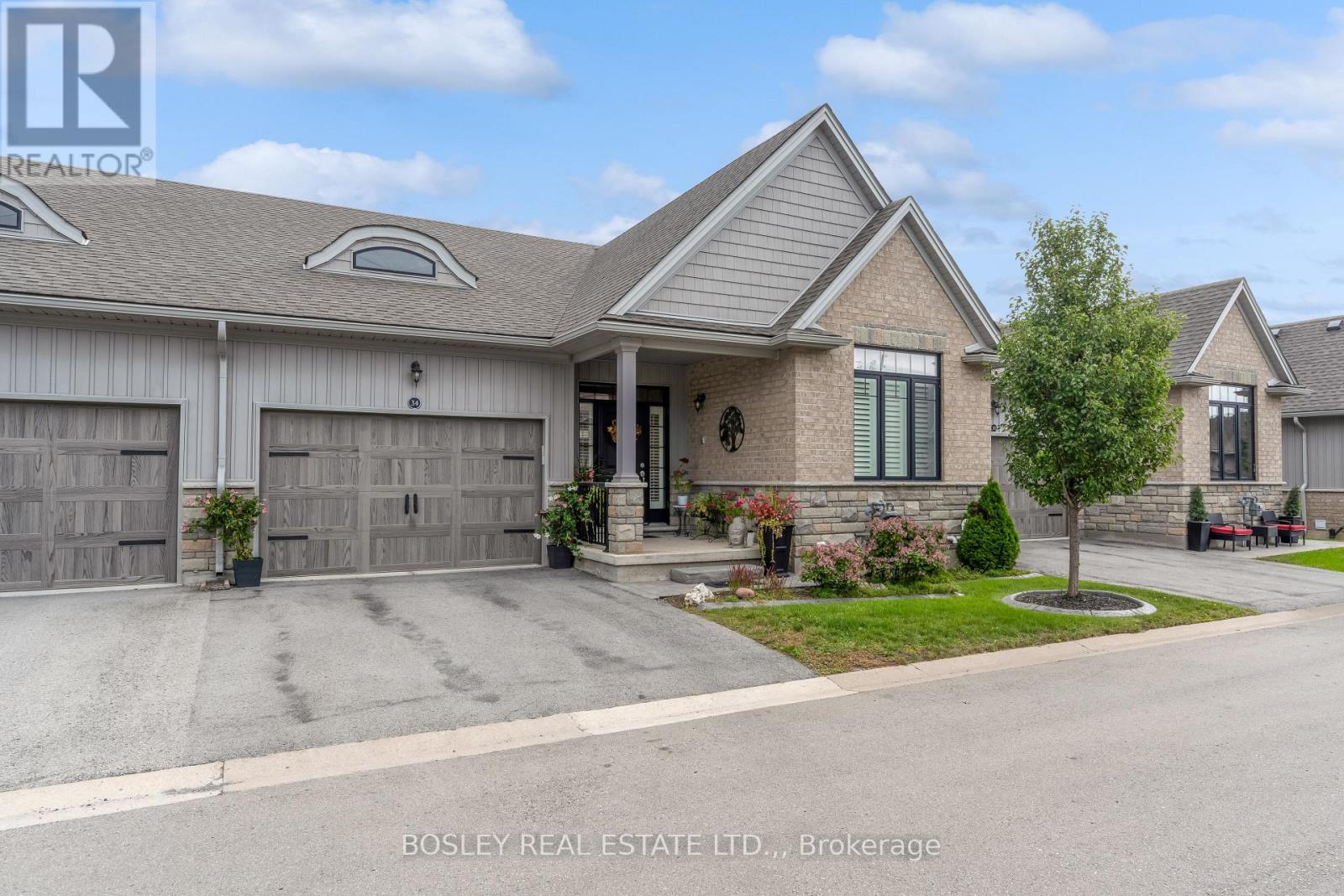34 Borden Trail, Welland, Ontario  L3C 0H1 - Photo 5 - X13795262