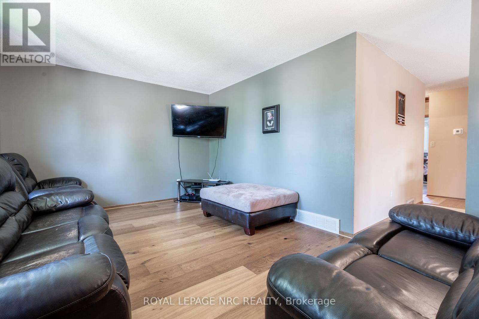 62 Lillian Place, Fort Erie, Ontario  L2A 5M2 - Photo 10 - X13795864