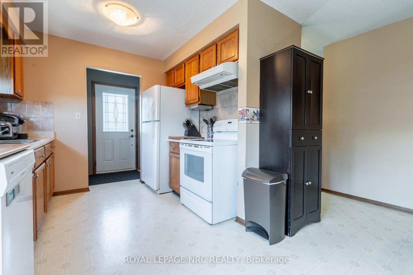 62 Lillian Place, Fort Erie, Ontario  L2A 5M2 - Photo 19 - X13795864