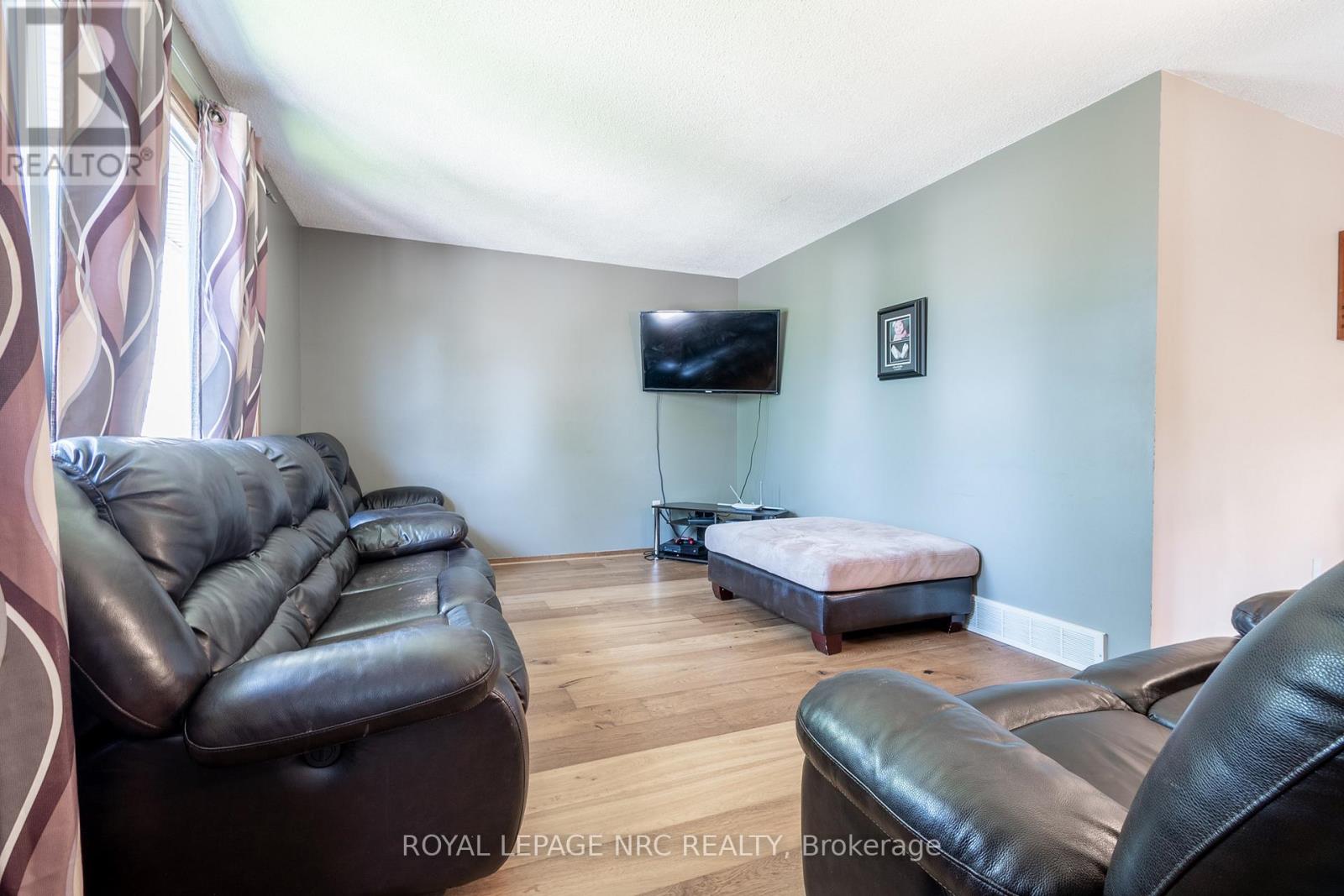 62 Lillian Place, Fort Erie, Ontario  L2A 5M2 - Photo 7 - X13795864