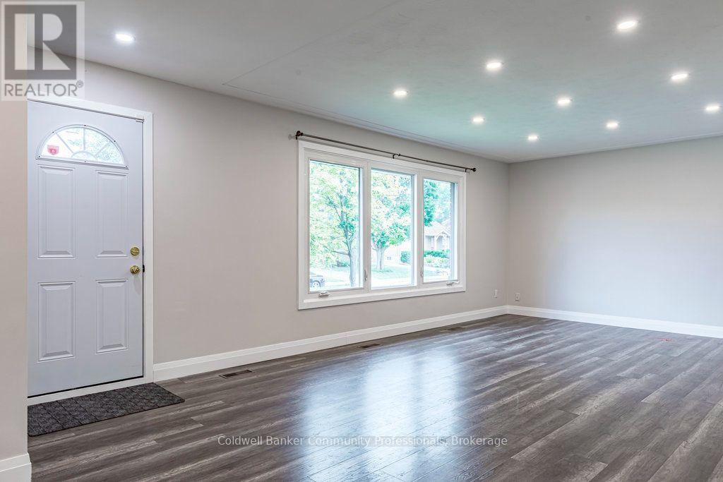 173 West 32nd Street, Hamilton, Ontario  L9C 5H1 - Photo 6 - X13797712