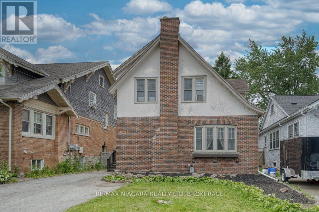 4864 SIMCOE STREET, Niagara Falls, Ontario