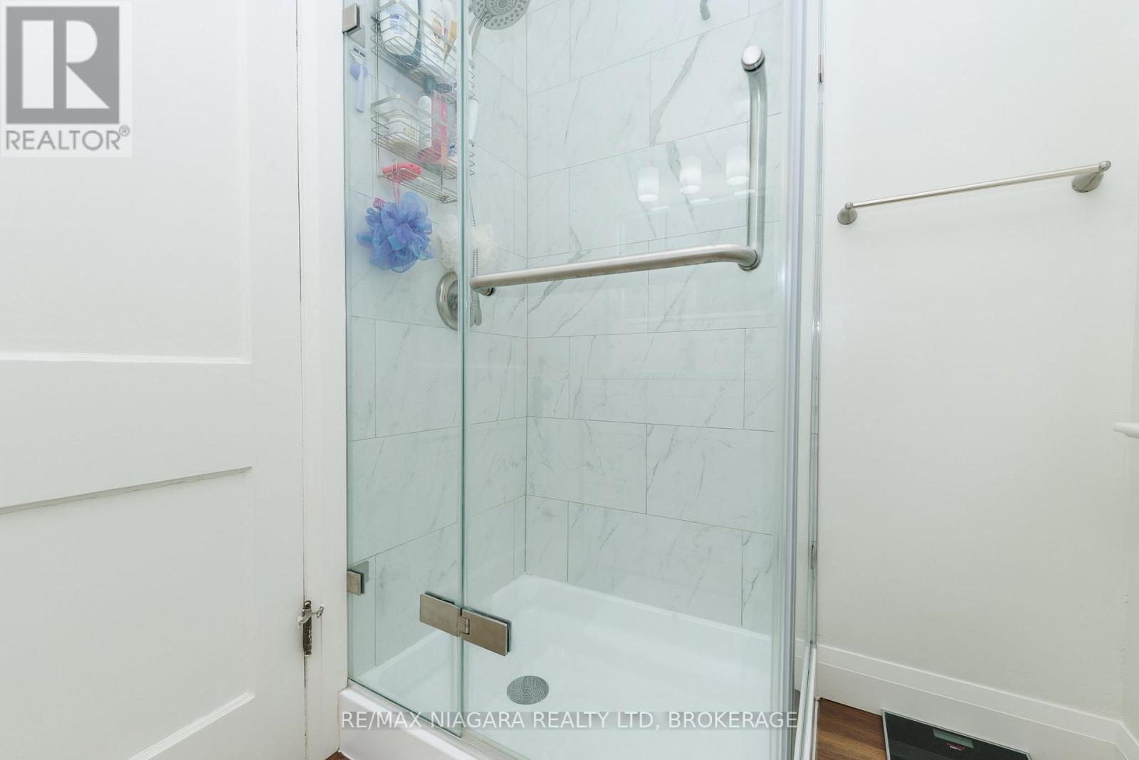 4864 Simcoe Street, Niagara Falls, Ontario  L2E 1V9 - Photo 22 - X13799882