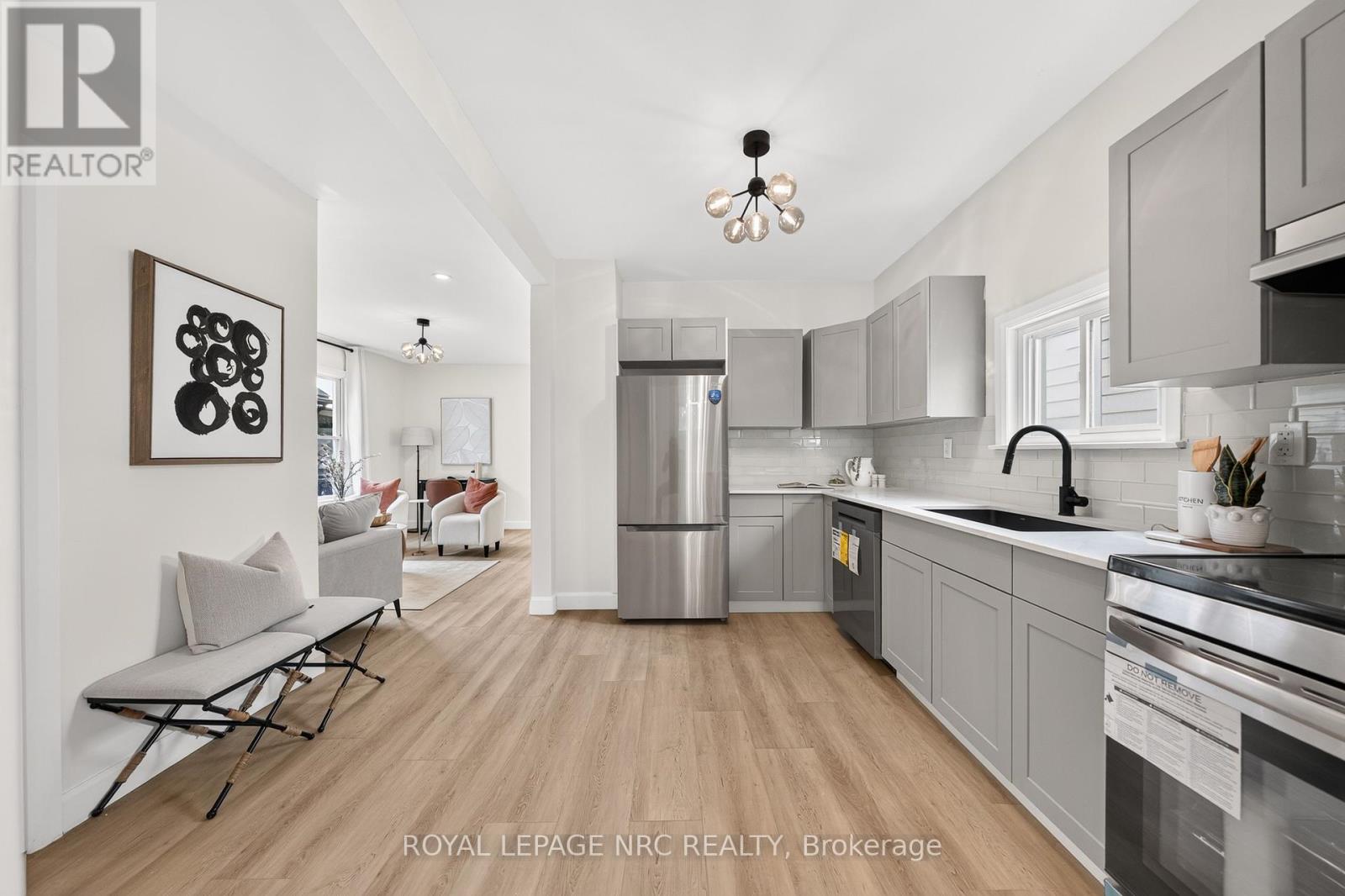 51 Queen Street S, Thorold, Ontario  L2V 3N2 - Photo 17 - X13799986