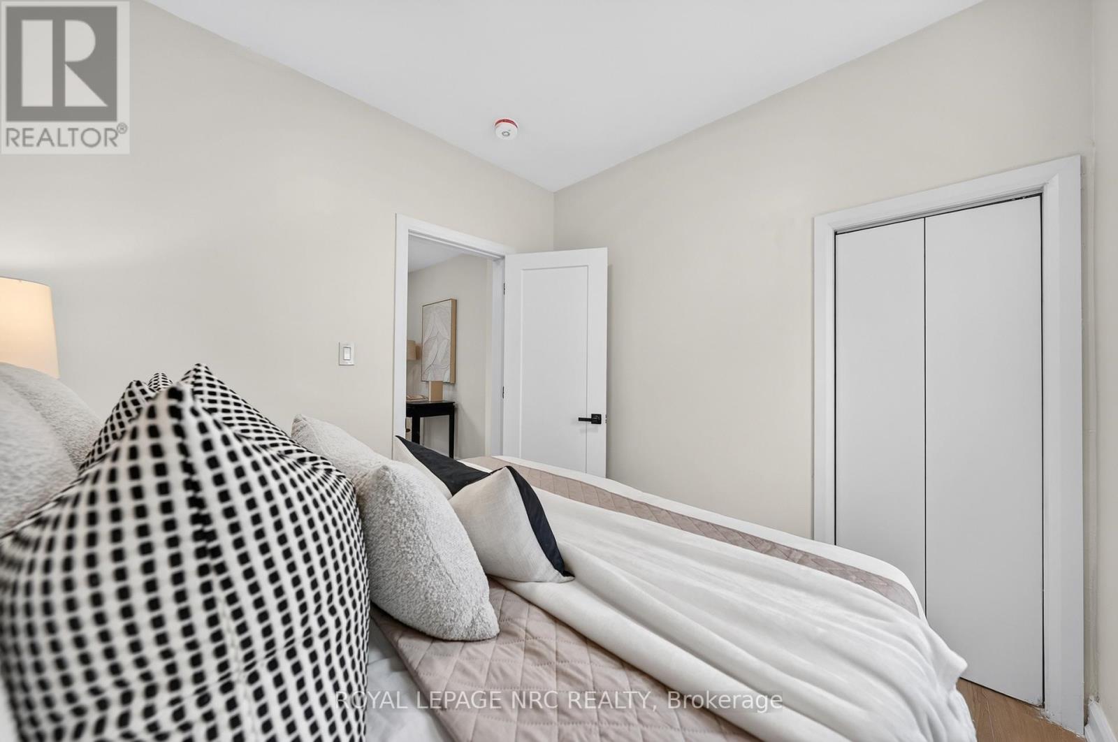 51 Queen Street S, Thorold, Ontario  L2V 3N2 - Photo 25 - X13799986
