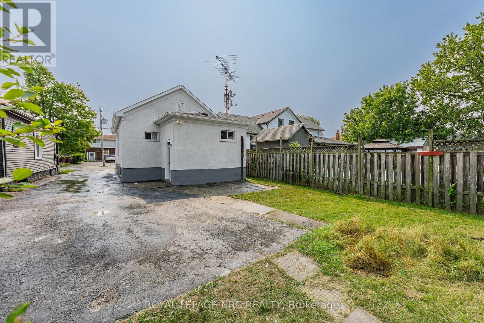 51 Queen Street S, Thorold, Ontario  L2V 3N2 - Photo 36 - X13799986