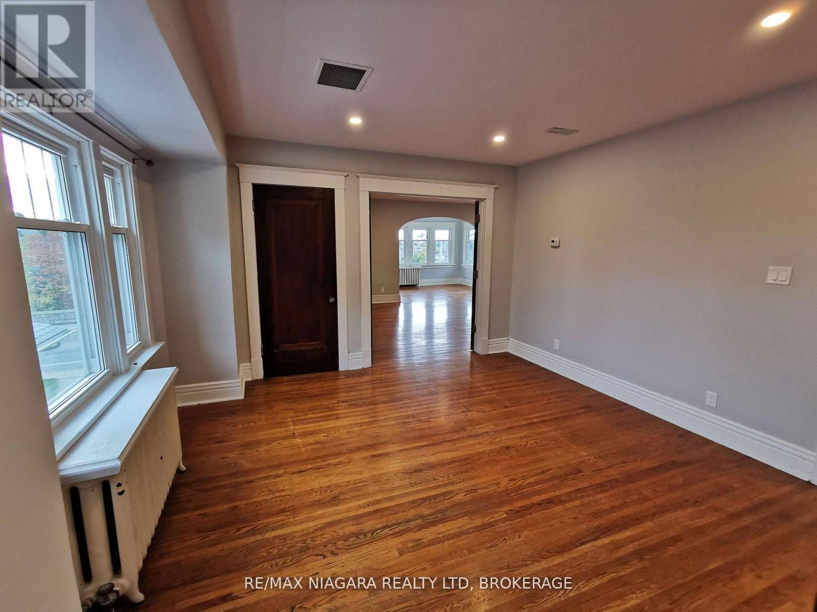 5161-5163 River Road, Niagara Falls, Ontario  L2E 3G8 - Photo 10 - X13800086