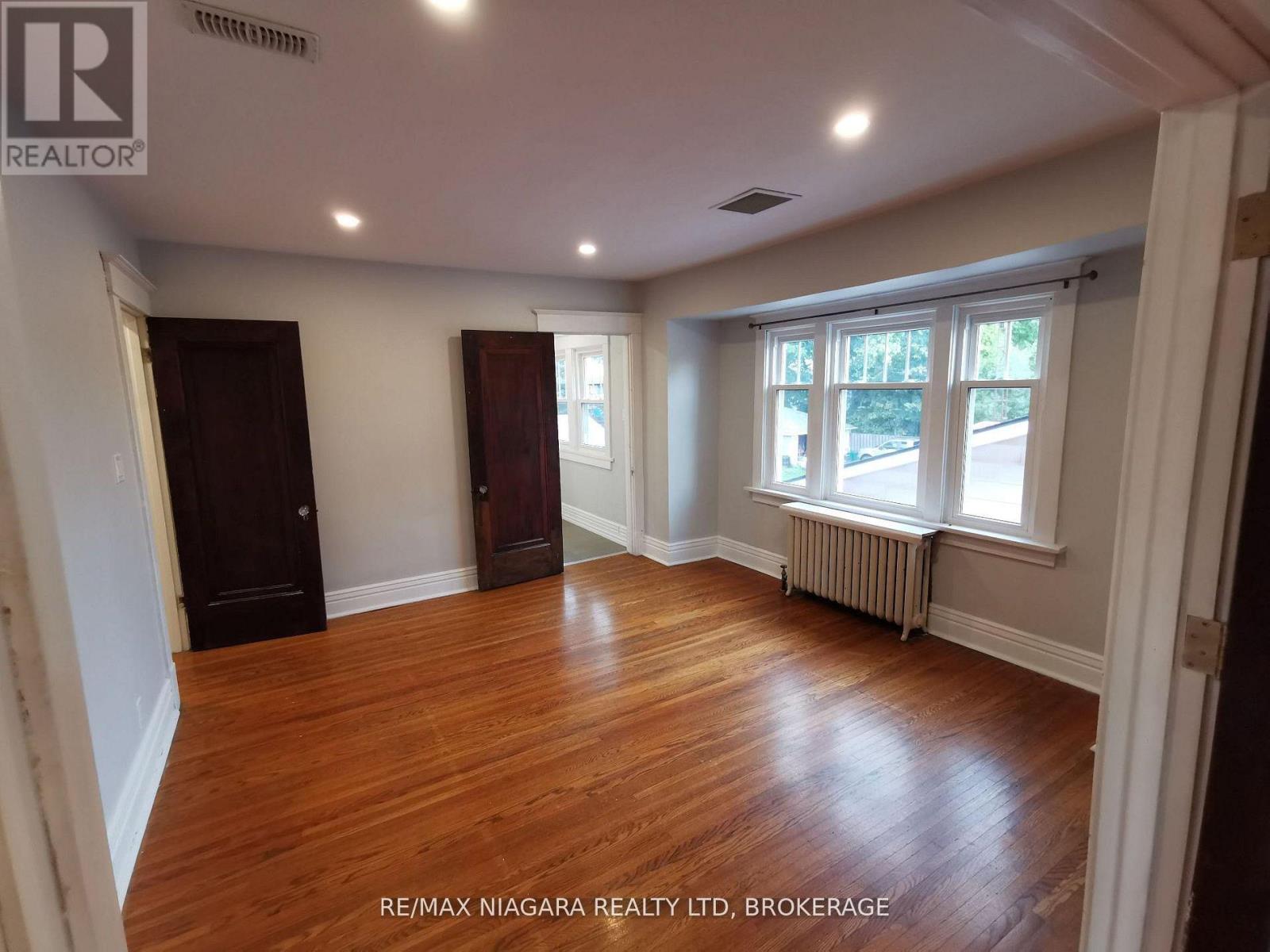 5161-5163 River Road, Niagara Falls, Ontario  L2E 3G8 - Photo 14 - X13800086