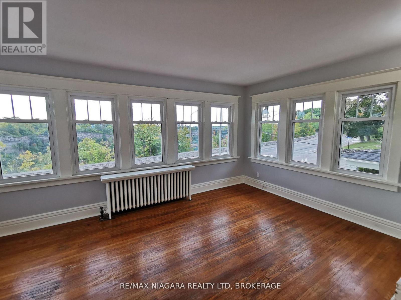 5161-5163 River Road, Niagara Falls, Ontario  L2E 3G8 - Photo 5 - X13800086