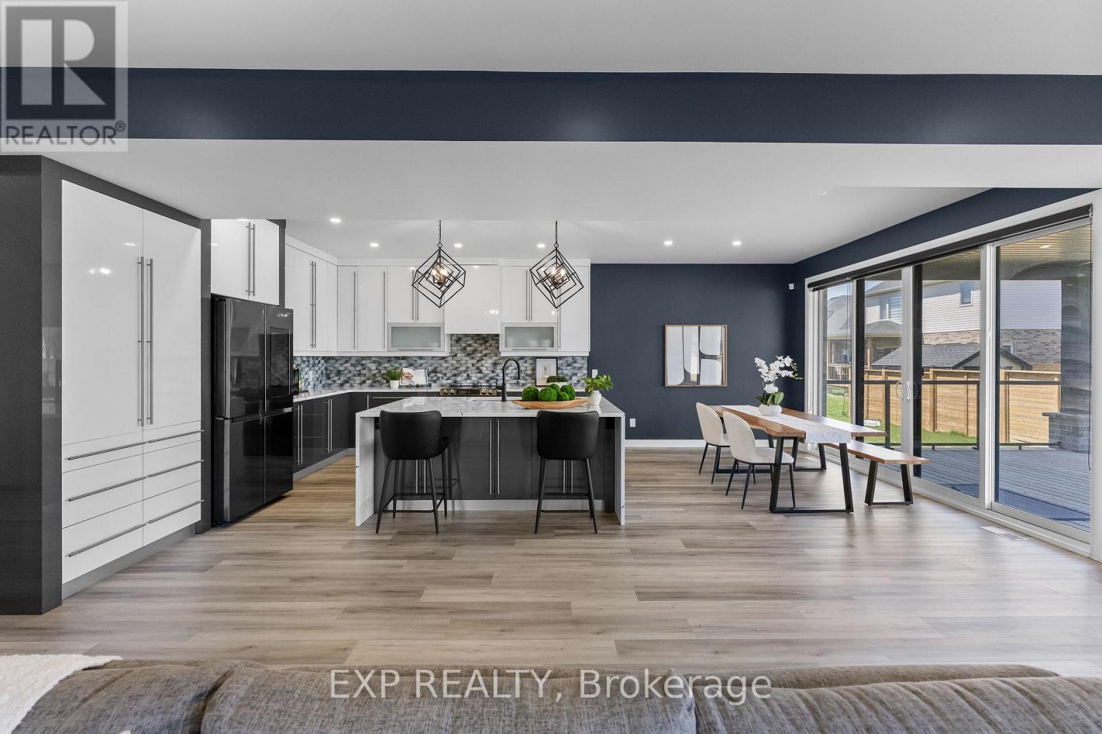 7365 Jonathan Drive, Niagara Falls, Ontario  L2H 3T3 - Photo 10 - X13800210