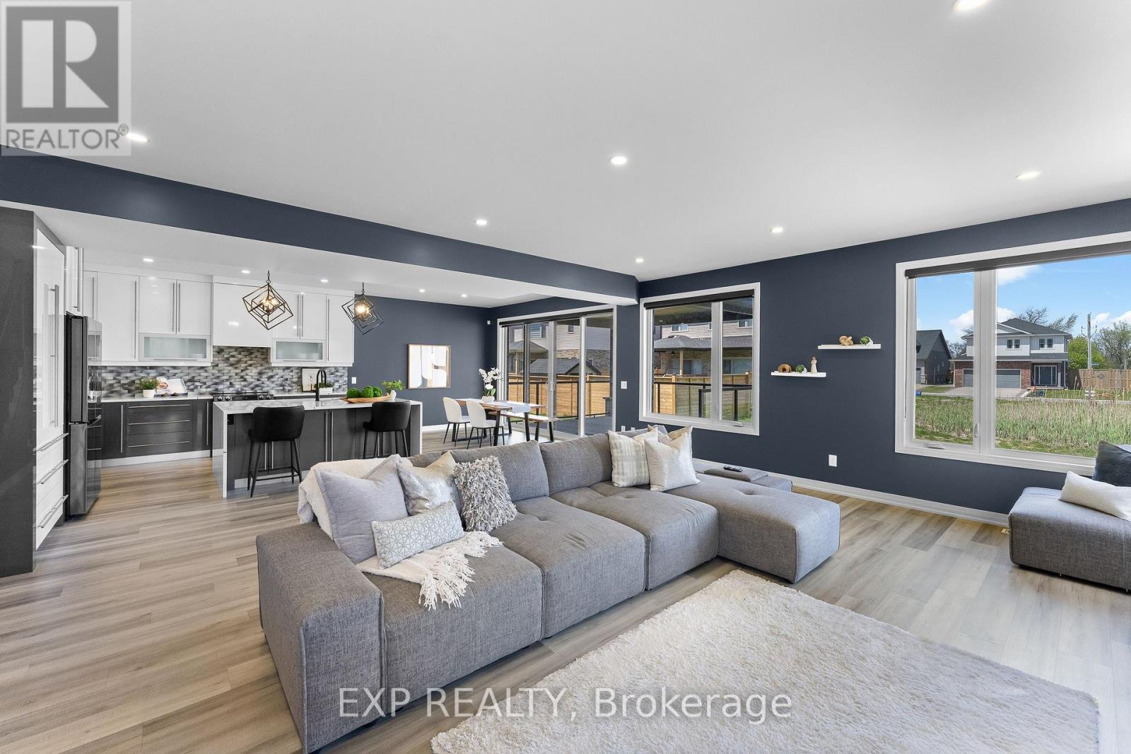 7365 Jonathan Drive, Niagara Falls, Ontario  L2H 3T3 - Photo 12 - X13800210